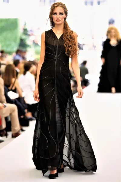 Look 68